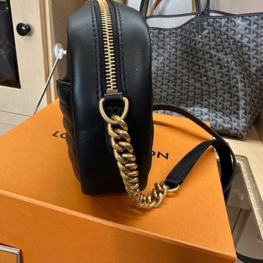 Louis Vuitton Black Leather Camara Bag Brand new in Box - Picture 5 of 11
